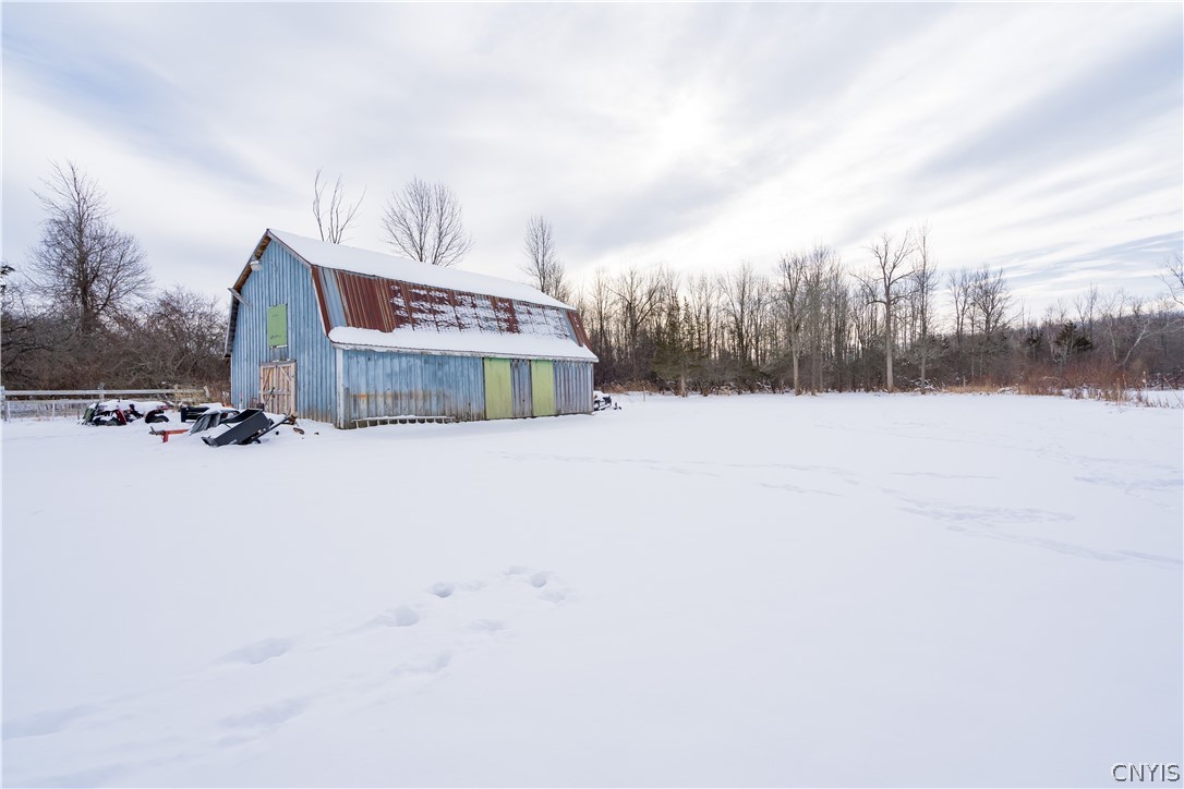 13422 Sulphur Springs Road Hounsfield, NY 13685 - Photo 4 of 31