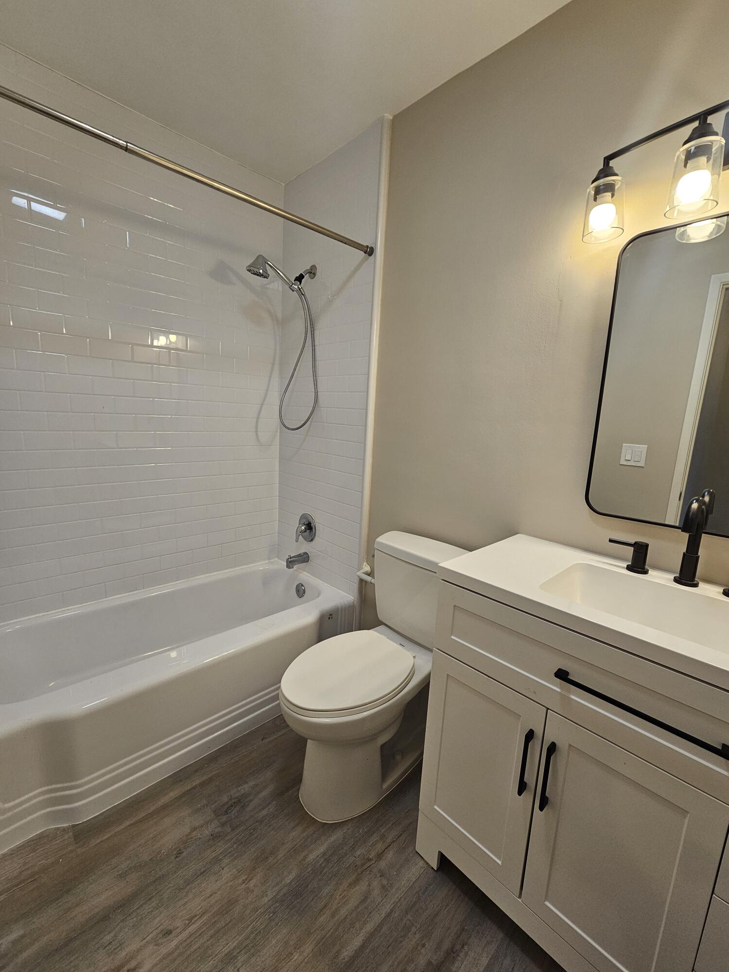 2110 Northeast 41st Street, Unit D Lighthouse Point, FL 33064 - Photo 17 of 19 20250728_163525