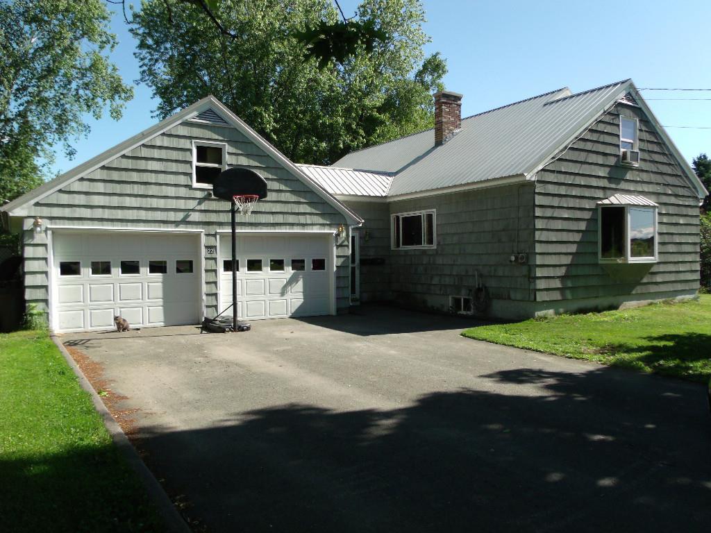 22 Fort Street Caribou, ME 04736 - Photo 1 of 12 Photo
