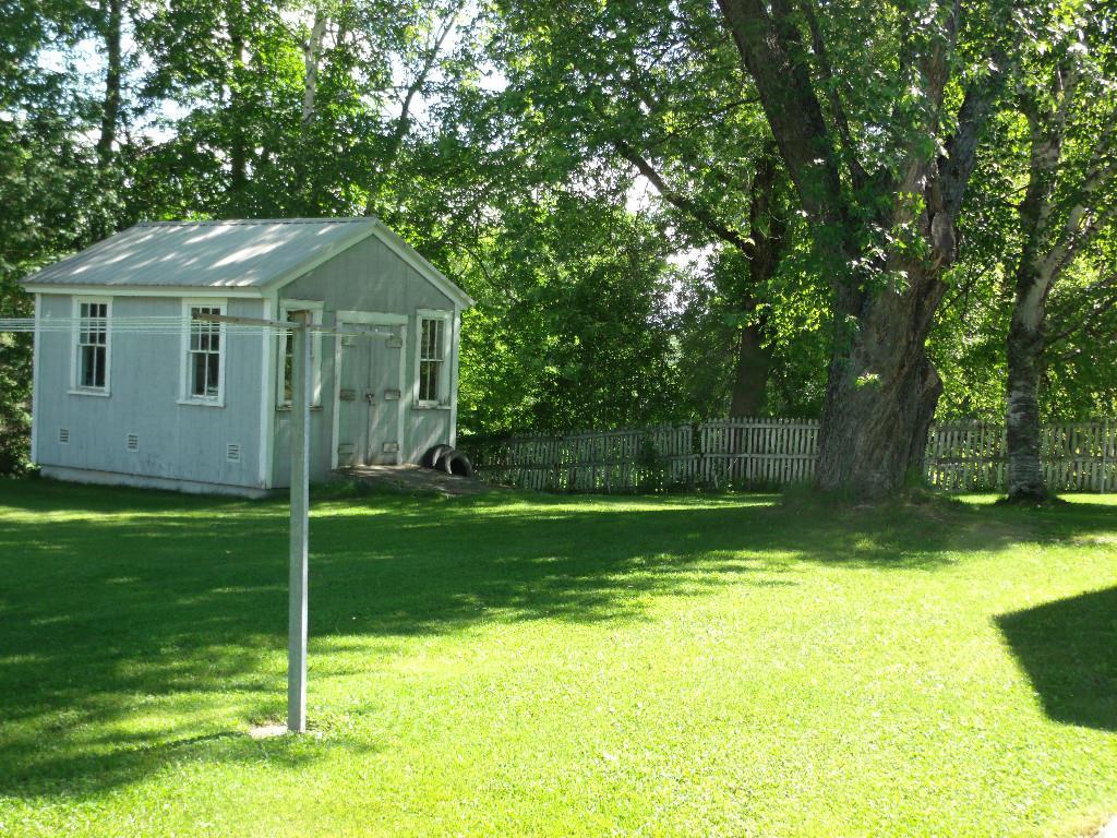 22 Fort Street Caribou, ME 04736 - Photo 6 of 12 Photo