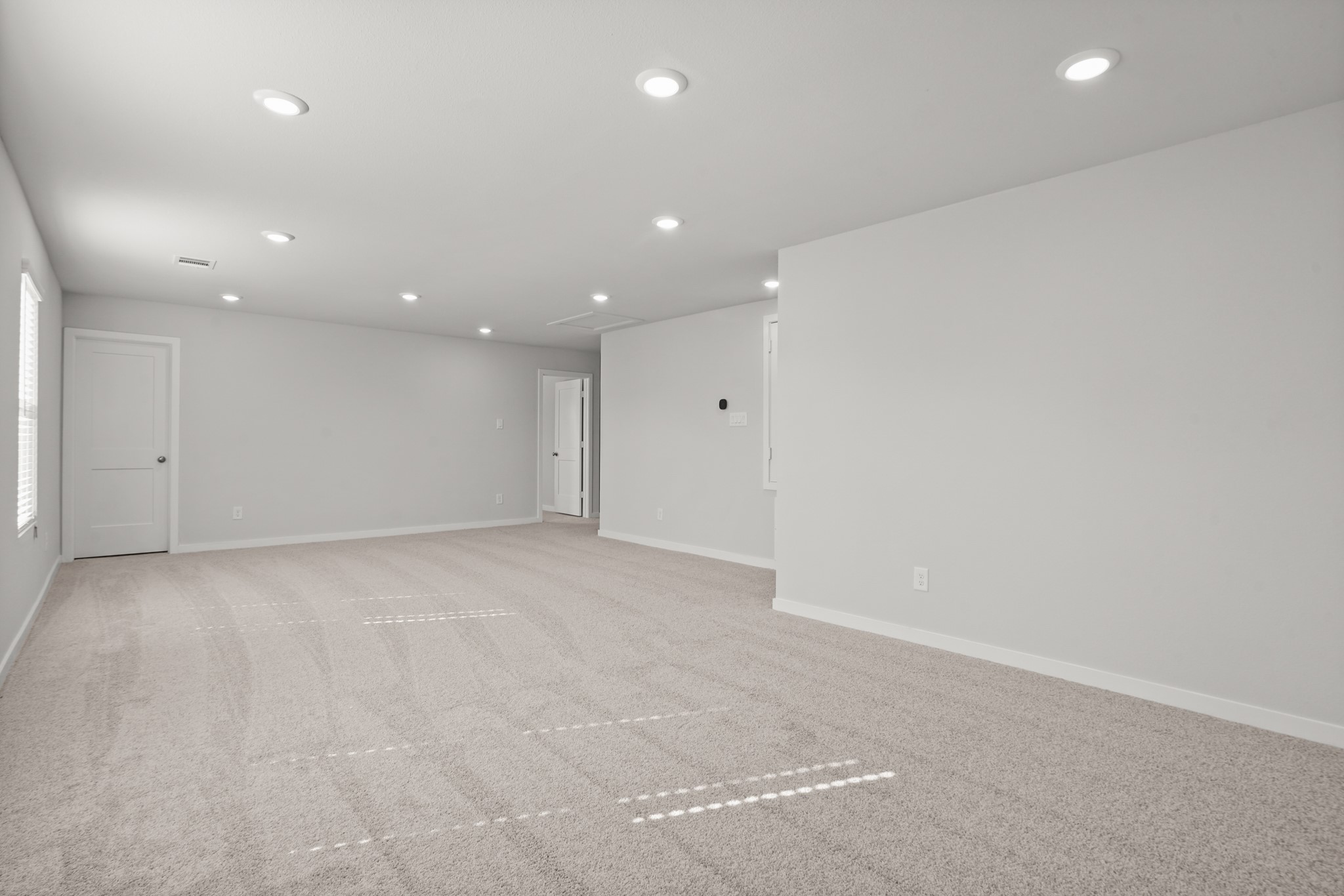 9720 Caney Bend Road Conroe, TX 77303 - Photo 12 of 24 a view of an empty room