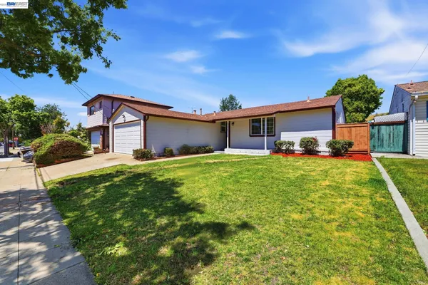 $949,500 | 31070 Meadowbrook Avenue, Hayward, CA 94544