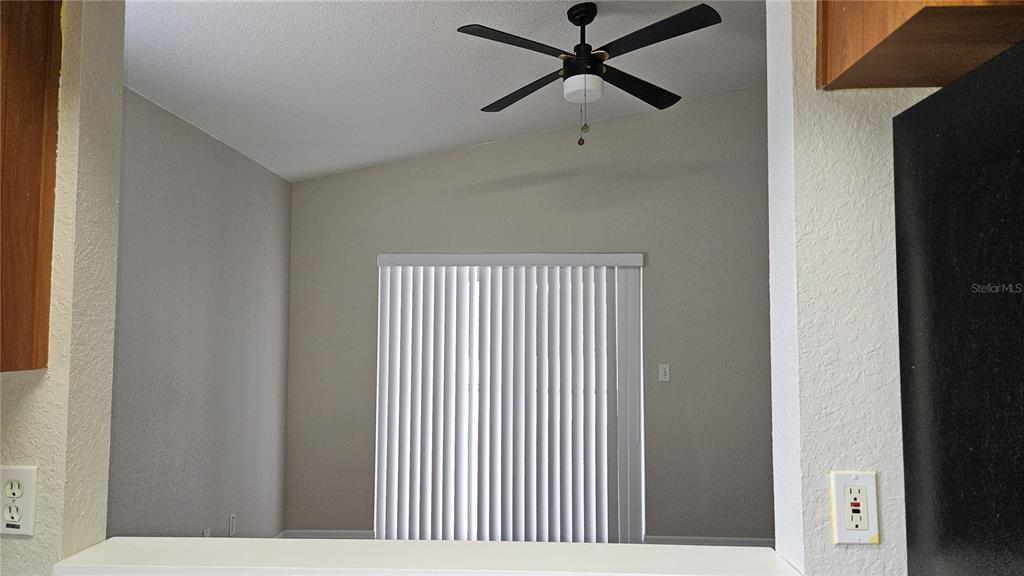 108 Brittany Road Mascotte, FL 34753 - Photo 4 of 17 a view of a livingroom and a hallway