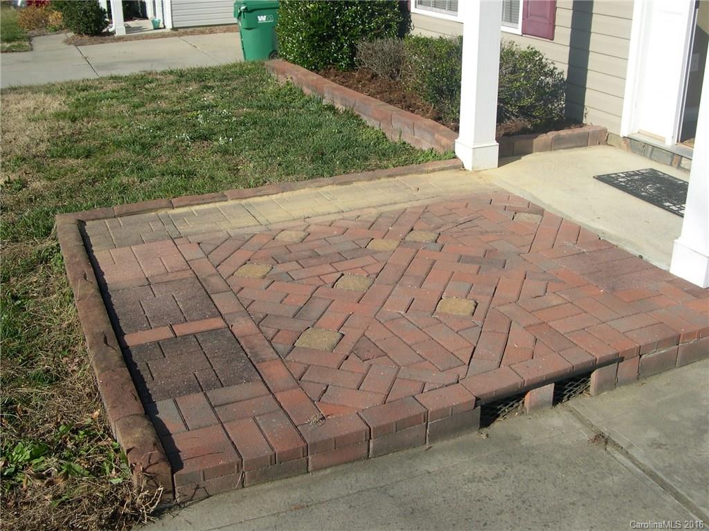 8725 Cornwall Street Locust, NC 28097 - Photo 2 of 15