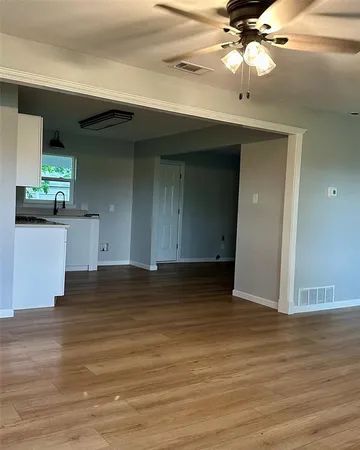 $229,900 | 901 North Blanche Street, Terrell, TX 75160