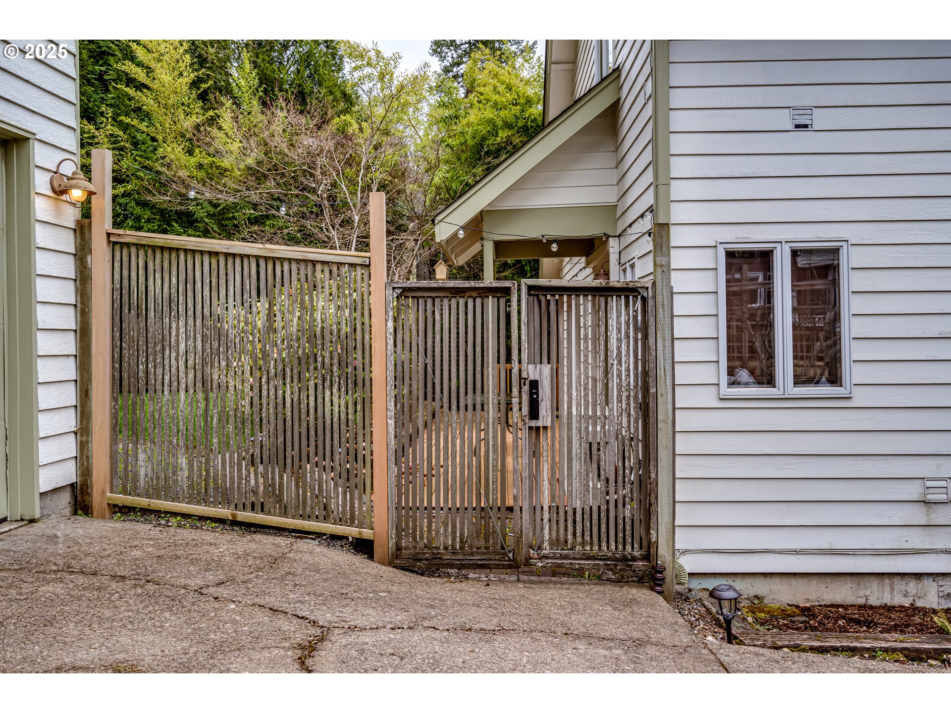 4519 Paddock Drive Eugene, OR 97405 - Photo 35 of 48