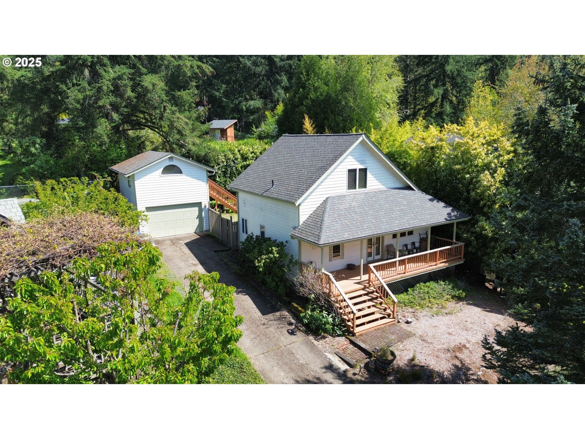 4519 Paddock Drive Eugene, OR 97405 - Photo 40 of 48