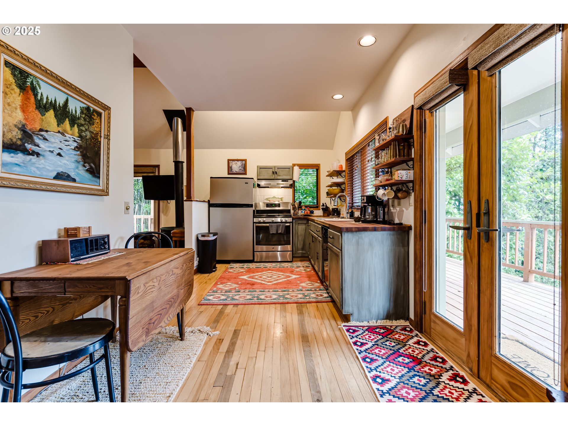 4519 Paddock Drive Eugene, OR 97405 - Photo 6 of 48