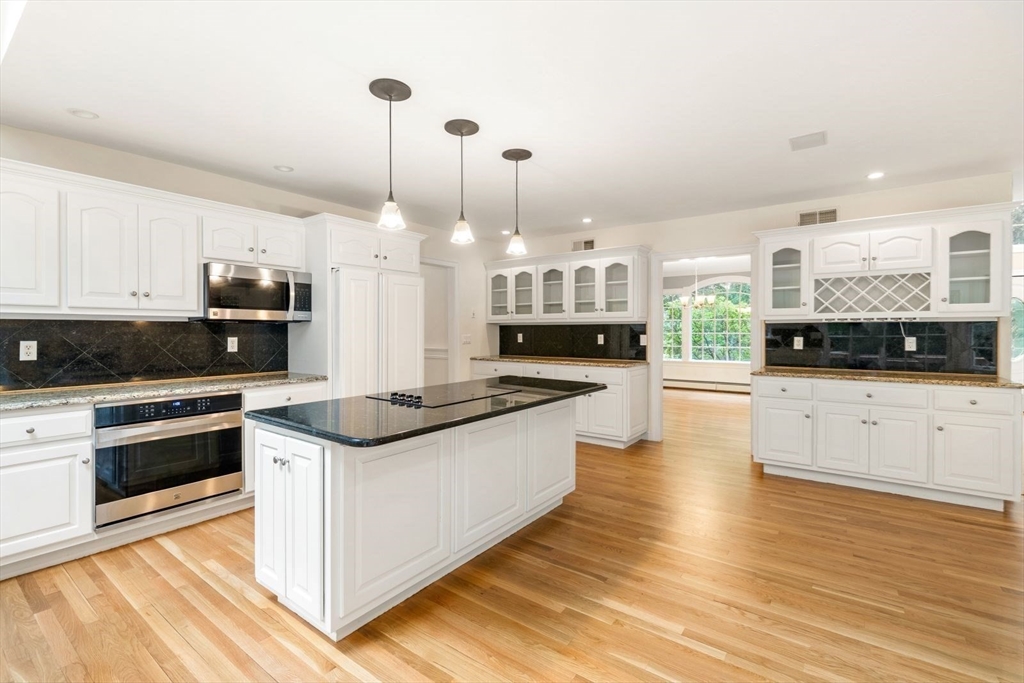 6 Old Harry Road Southborough, MA 01772 - Photo 11 of 30