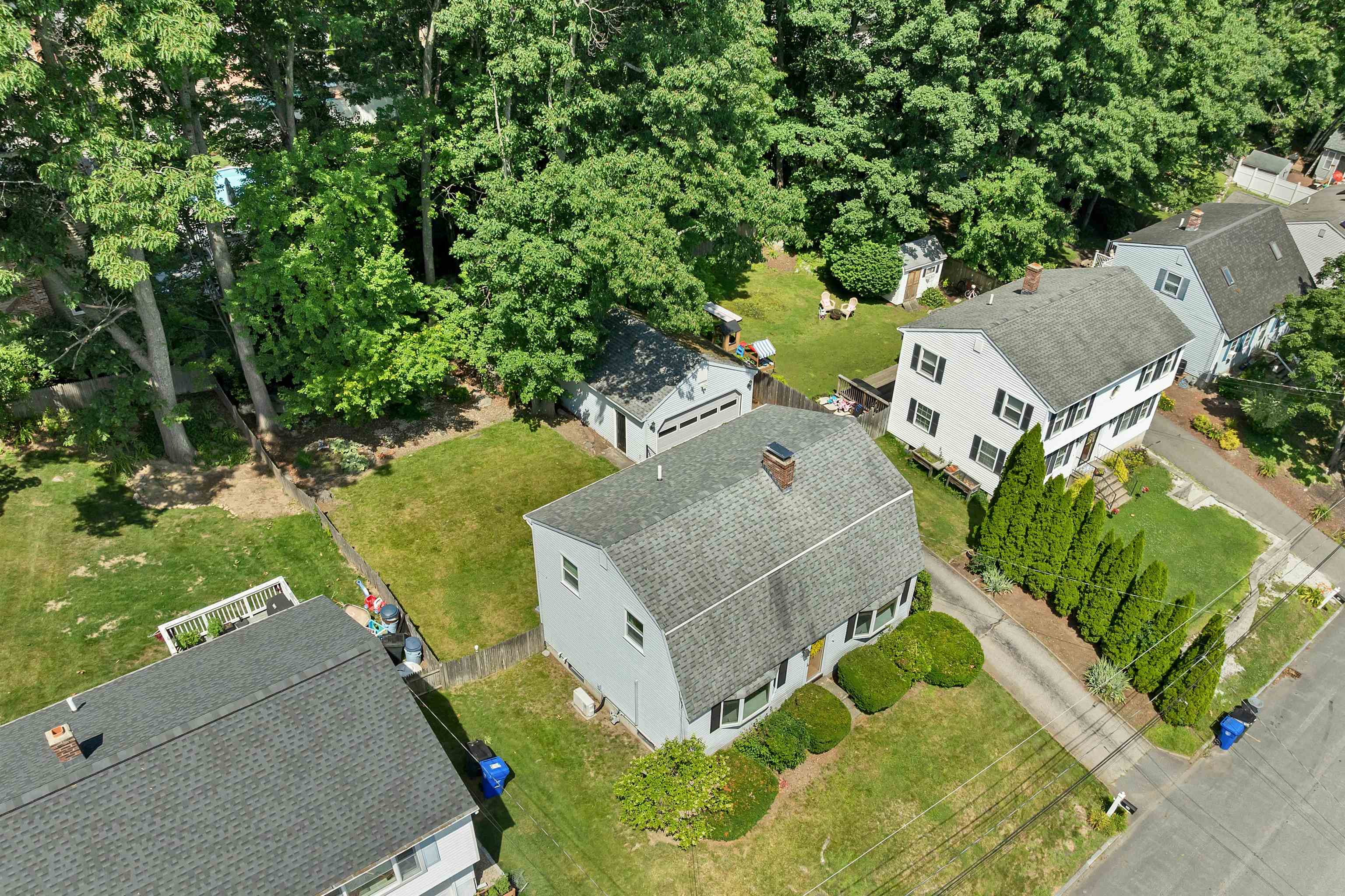 22 Jonathan Lane Manchester, NH 03104 - Photo 44 of 49