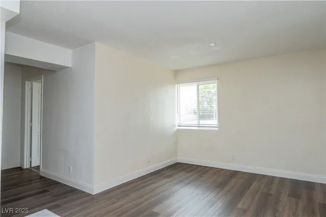 $1,350 | 25 Gold Bar Court, Unit C, Las Vegas, NV 89104
