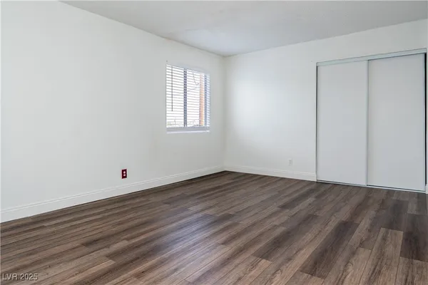 $1,250 | 25 Gold Bar Court, Unit C, Las Vegas, NV 89104