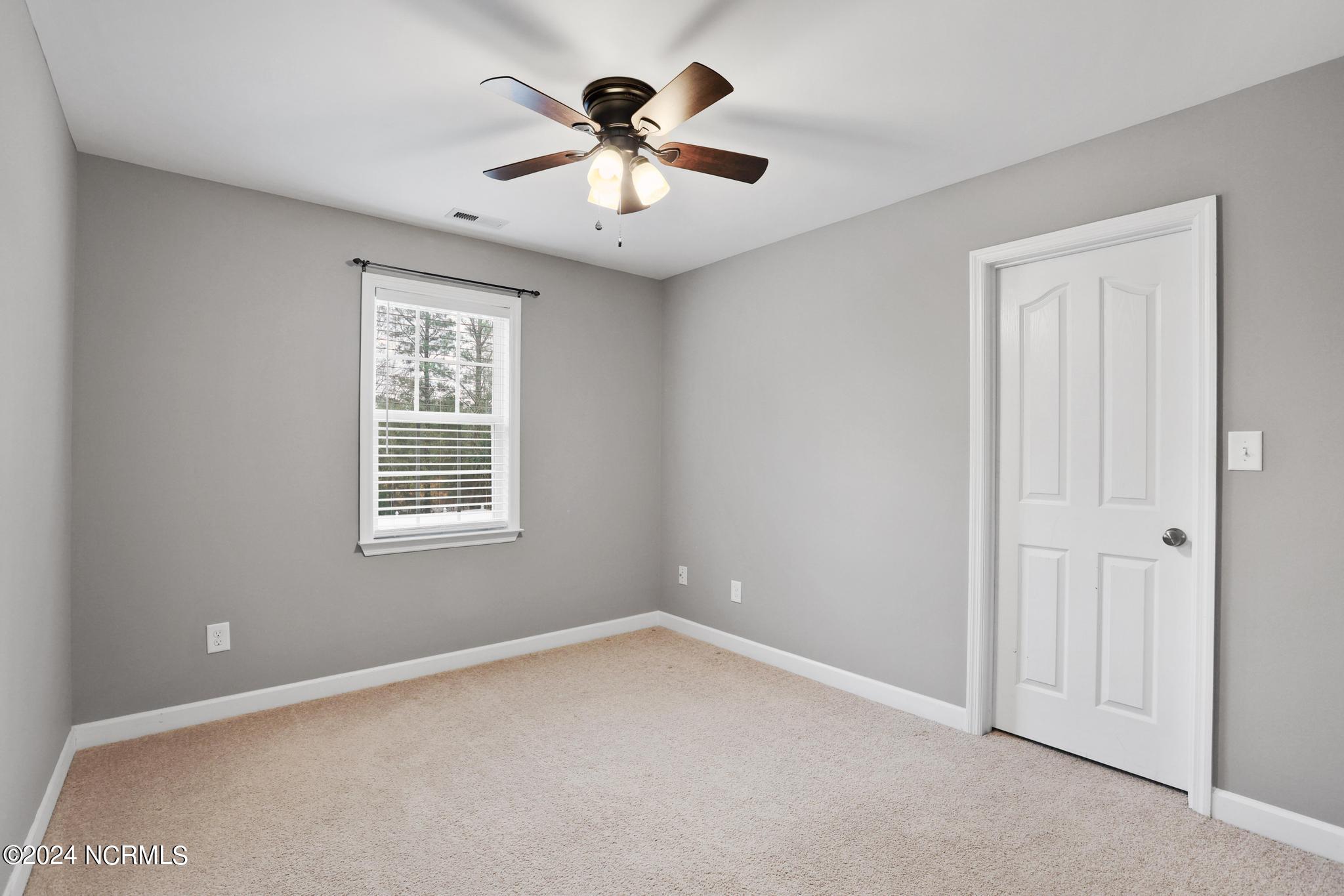 211 Wedgefield Circle Maple Hill, NC 28454 - Photo 20 of 66 IMG_6513