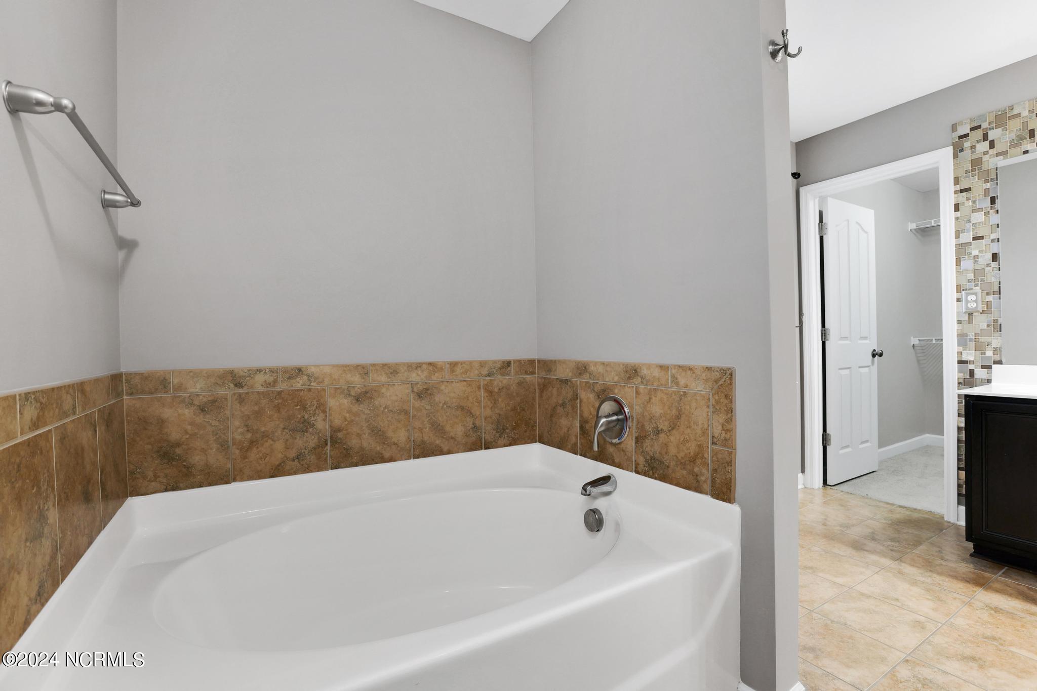 211 Wedgefield Circle Maple Hill, NC 28454 - Photo 32 of 66 IMG_6555