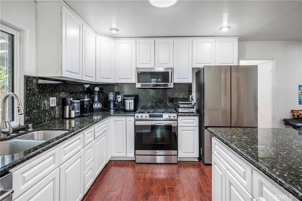 14862 Rattan Street Irvine, CA 92604 - Photo 8 of 28