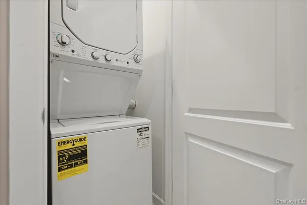 $4,995 | 18 Durham Road, New Hyde Park, NY 11040