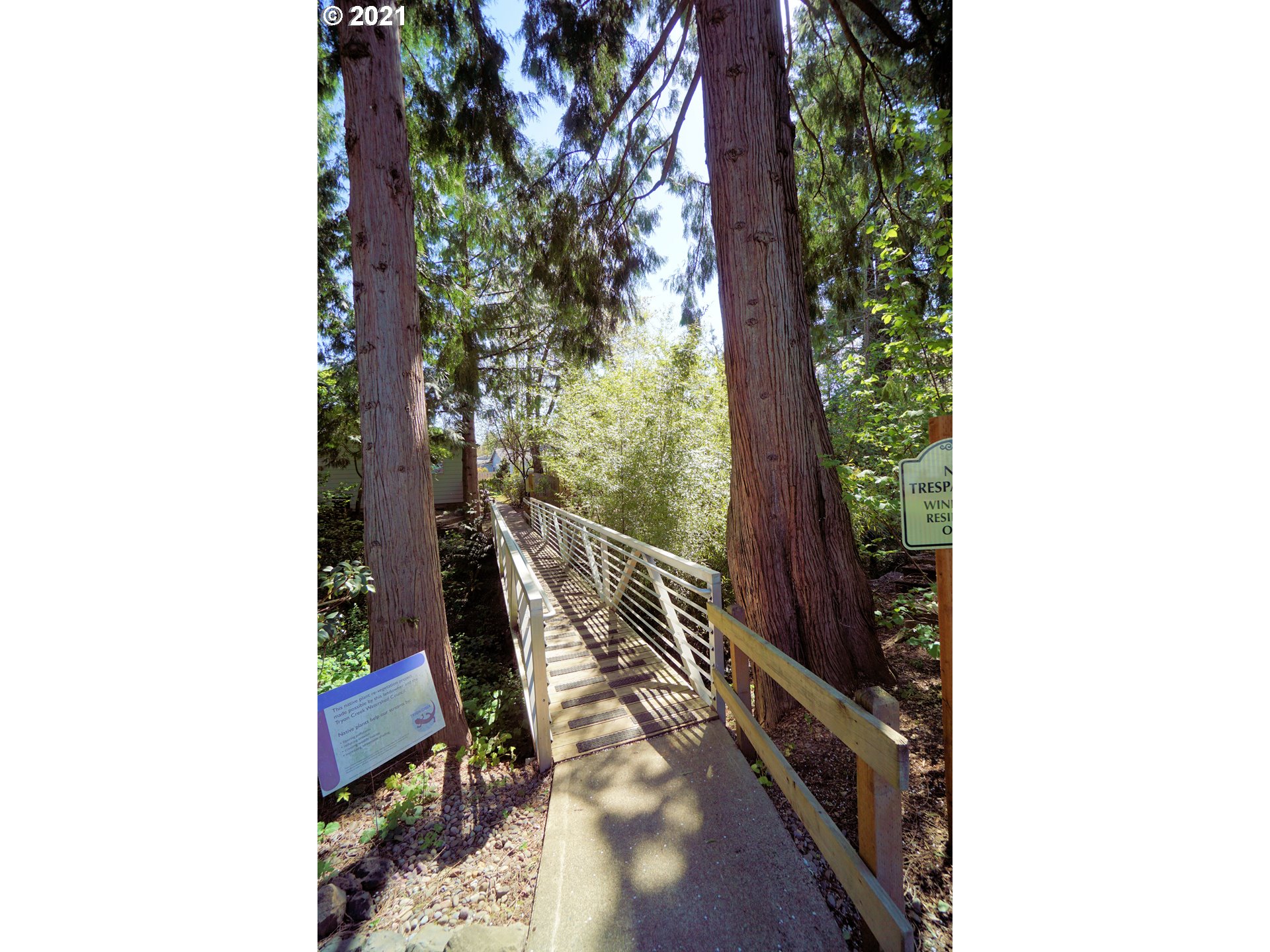 3128 Southwest Carson Street Portland, OR 97219 - Photo 20 of 31 Gallery Image 20