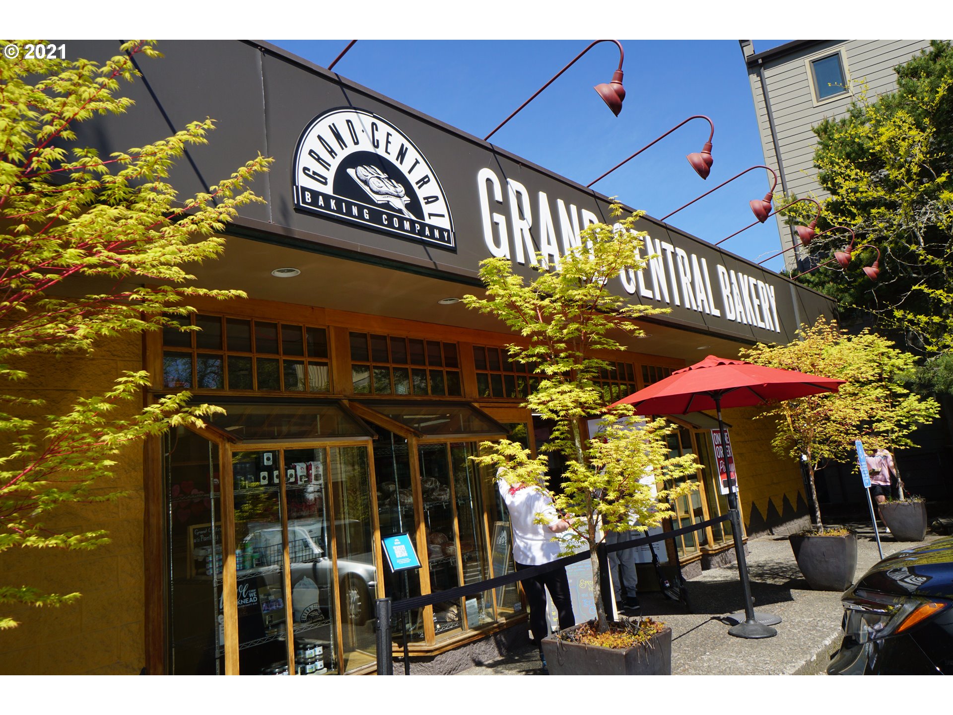 3128 Southwest Carson Street Portland, OR 97219 - Photo 24 of 31 Gallery Image 24