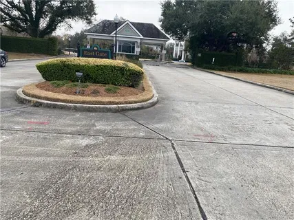 $206,000 | 127 English Turn Drive, New Orleans, LA 70131