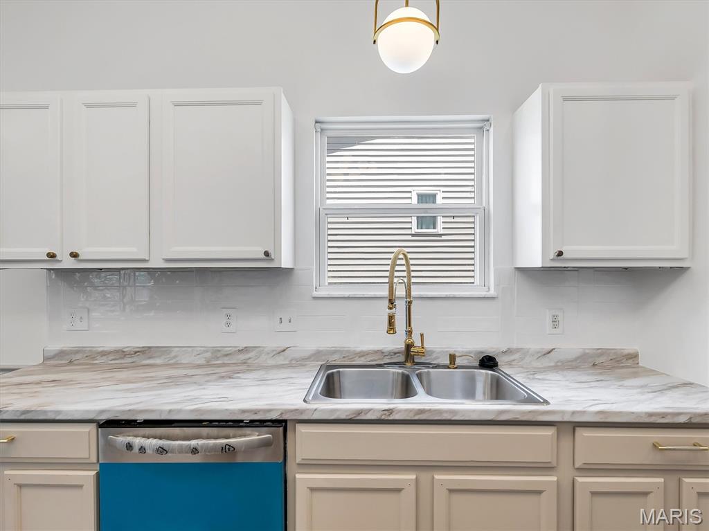 355 Oak Ridge Parkway Arnold, MO 63010 - Photo 14 of 33