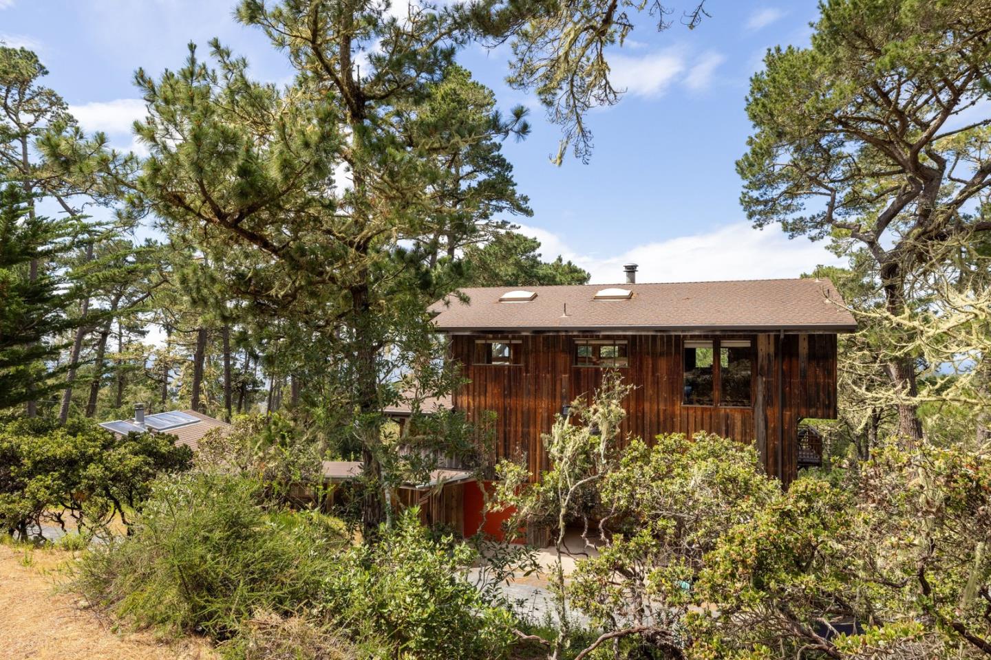 73 Mt Devon Road Carmel Highlands, CA 93923 - Photo 3 of 88