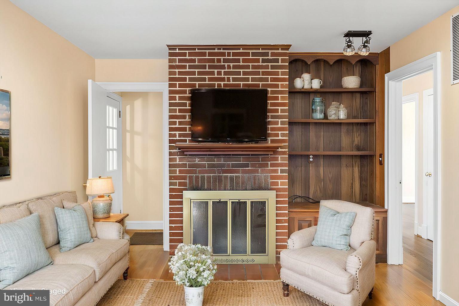 148 Red Hill Road Orange, VA 22960 - Photo 54 of 71 Fireplace staged