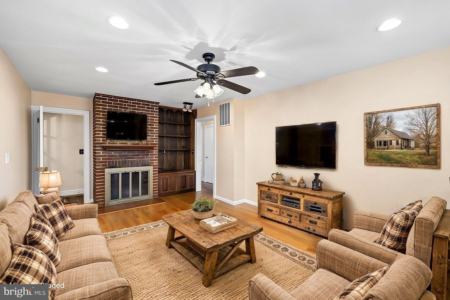 148 Red Hill Road Orange, VA 22960 - Photo 6 of 71 Family Room staged