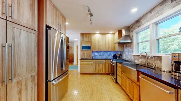 $764,000 | 530 Halpin Road, Middlebury, VT 05753