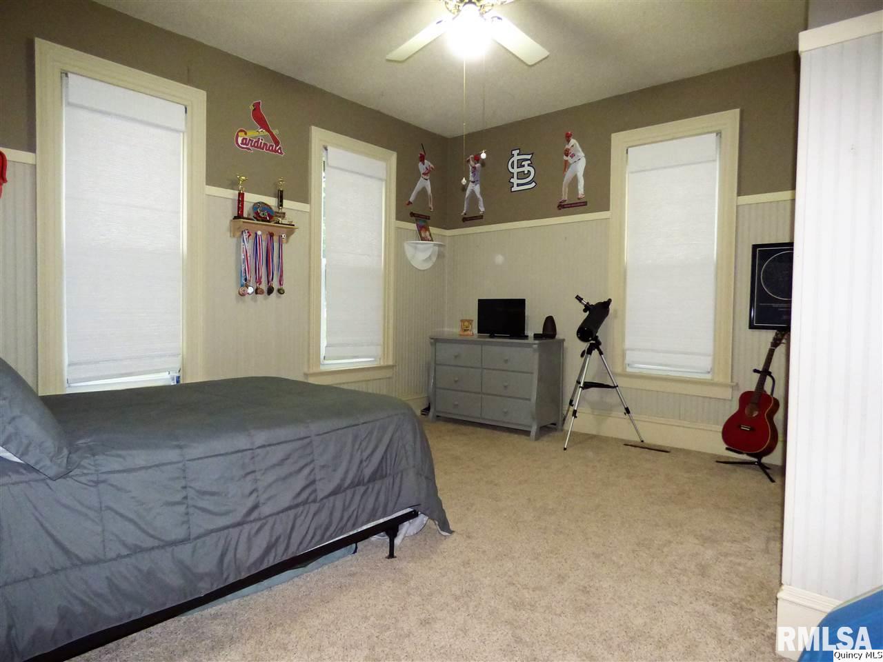 230 North Ohio Street Camp Point, IL 62320 - Photo 15 of 26 Gallery Image 15