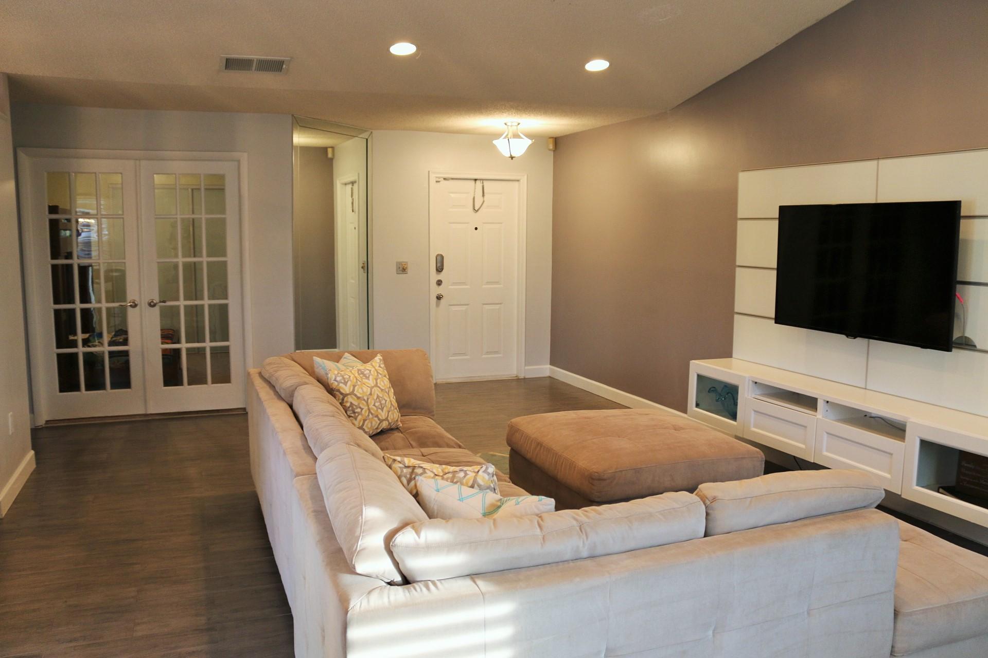 9085 Southwest 20th Street, Unit E Boca Raton, FL 33428 - Photo 5 of 38 5