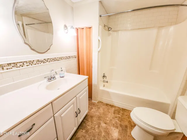 $360,000 | 397 Circle Drive, Maynardville, TN 37807