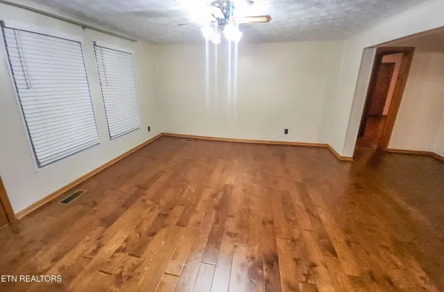 $360,000 | 397 Circle Drive, Maynardville, TN 37807