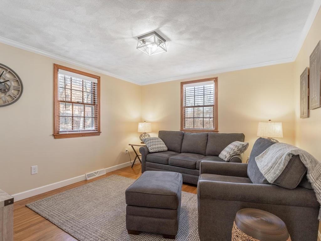 239 River St Extension Billerica, MA 01821 - Photo 15 of 34