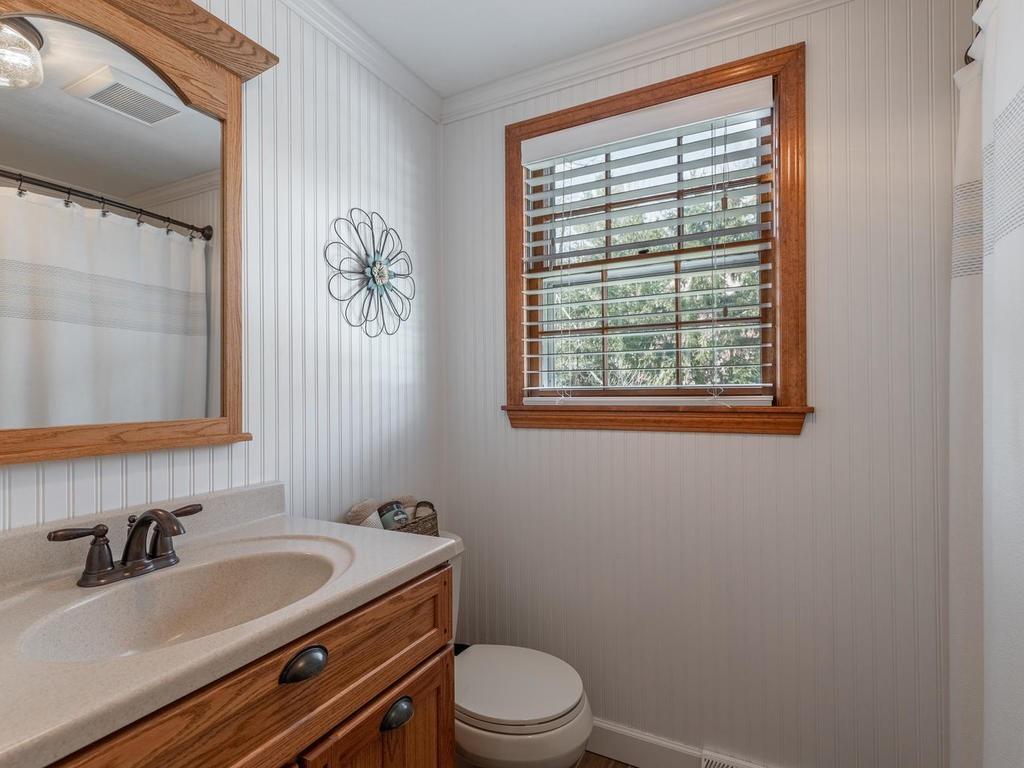 239 River St Extension Billerica, MA 01821 - Photo 16 of 34