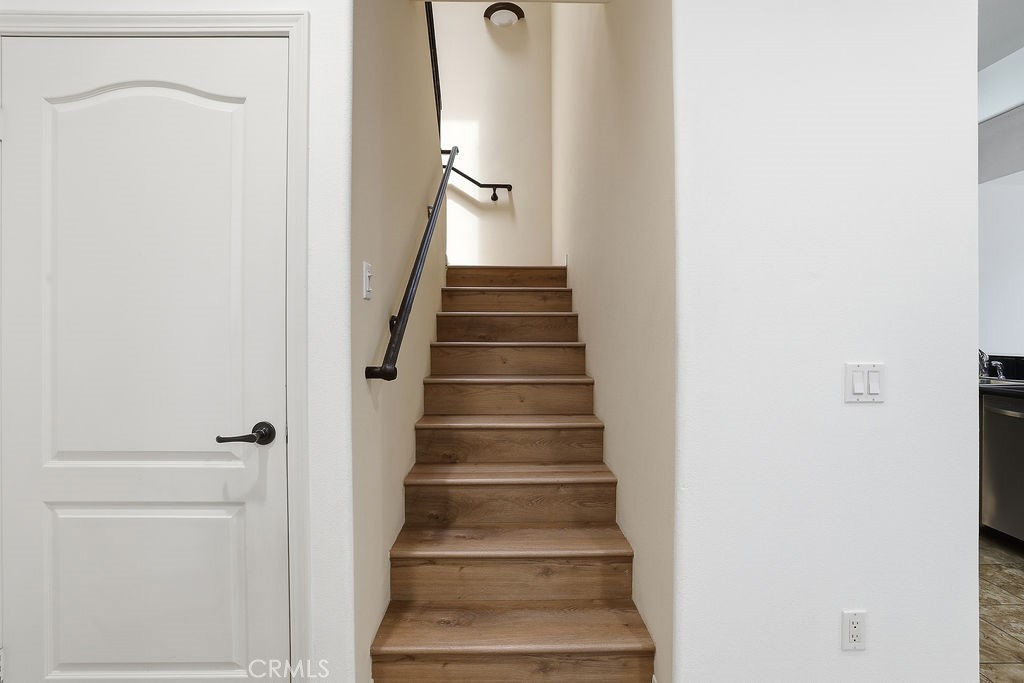 11370 Dream Pacoima, CA 91331 - Photo 13 of 55