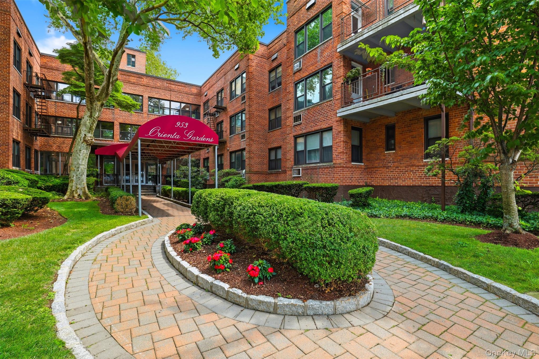 953 West Boston Post Road, Unit 3A Mamaroneck, NY 10543 - Photo 1 of 36