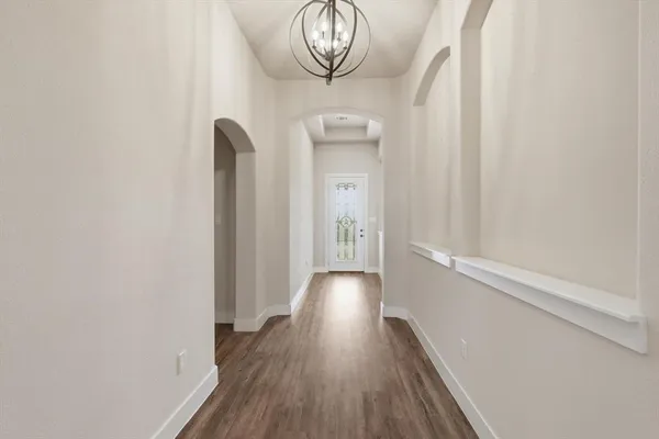 $334,500 | 100 North Highland Drive, Sanger, TX 76266