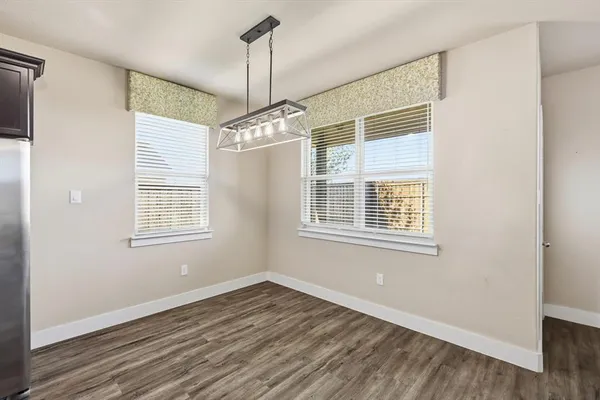 $334,500 | 100 North Highland Drive, Sanger, TX 76266