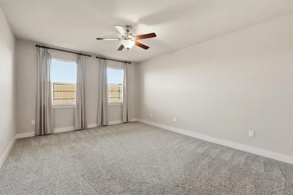 $334,500 | 100 North Highland Drive, Sanger, TX 76266