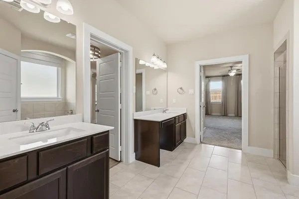 $334,500 | 100 North Highland Drive, Sanger, TX 76266