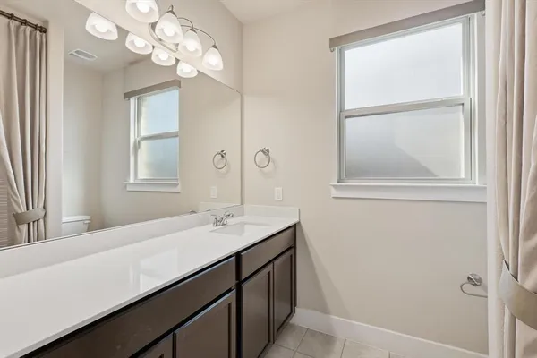 $334,500 | 100 North Highland Drive, Sanger, TX 76266