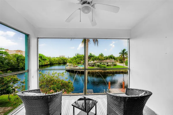 $249,999 | 931 Southeast 9th Avenue, Unit 17, Pompano Beach, FL 33060