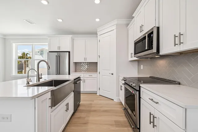 $684,900 | 176 Marsh View Ridge Ln Cape, Port St. Joe, FL 32456