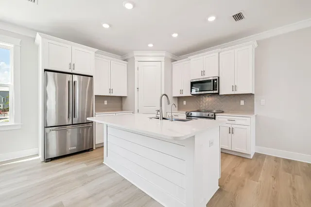 $684,900 | 176 Marsh View Ridge Ln Cape, Port St. Joe, FL 32456