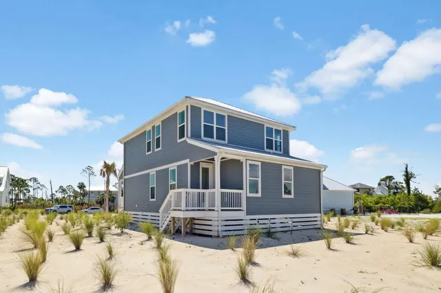 $684,900 | 176 Marsh View Ridge Ln Cape, Port St. Joe, FL 32456