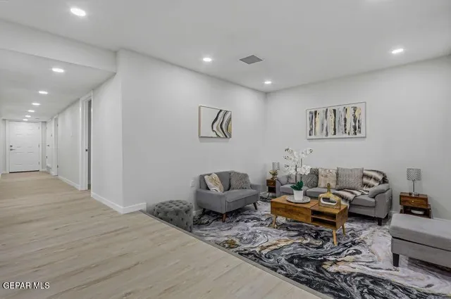 $229,500 | 106 La Cienega Drive, Socorro, TX 79927