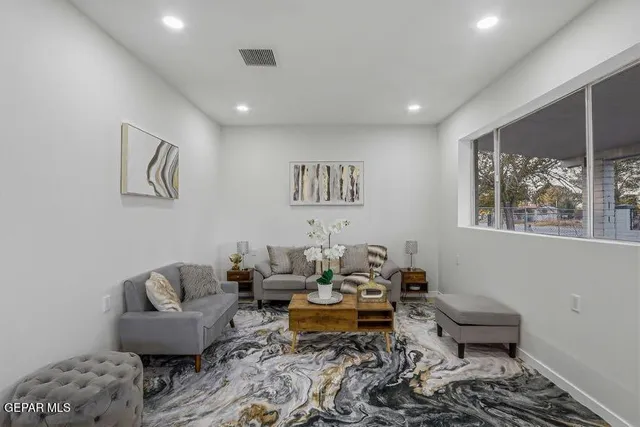 $229,500 | 106 La Cienega Drive, Socorro, TX 79927