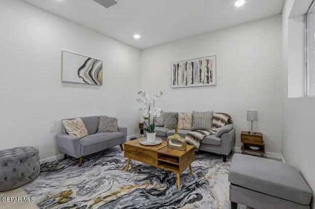 $229,500 | 106 La Cienega Drive, Socorro, TX 79927