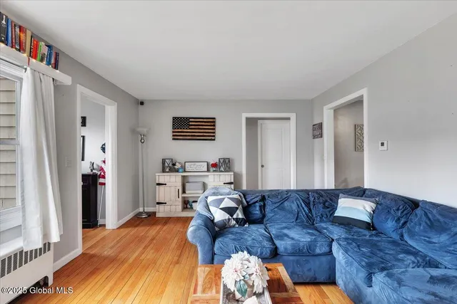 $324,900 | 56 Willowbrook Avenue, Bethlehem, NY 12161