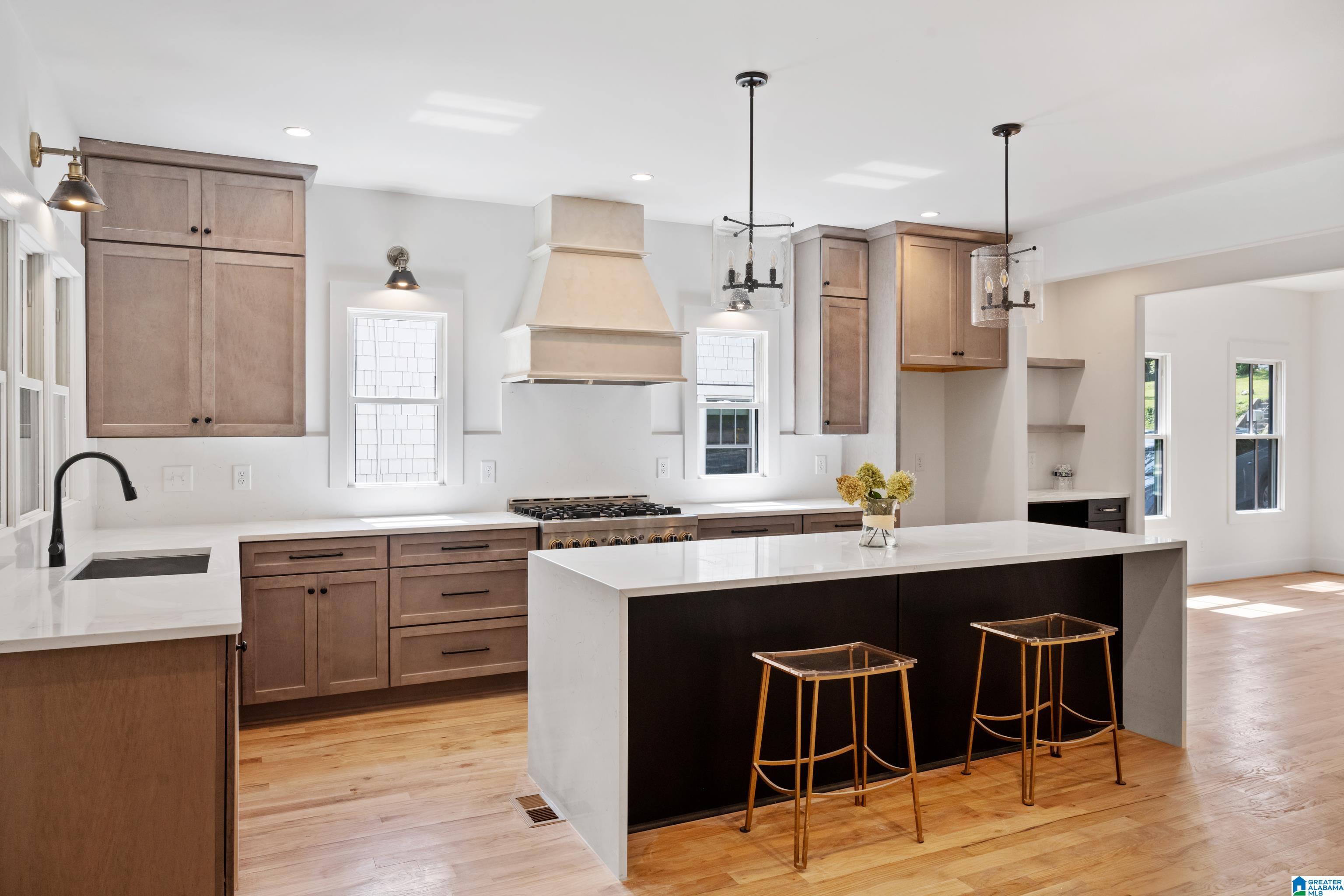531 Oxmoor Road Birmingham, AL 35209 - Photo 15 of 47